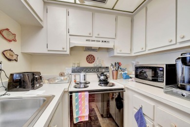Welcome to this charming 2-bedroom, 2-bath condo located in the on Forest Oaks Golf Club in Florida - for sale on GolfHomes.com, golf home, golf lot
