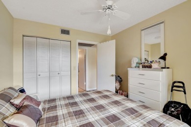 Welcome to this charming 2-bedroom, 2-bath condo located in the on Forest Oaks Golf Club in Florida - for sale on GolfHomes.com, golf home, golf lot