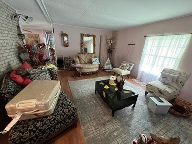 Retirement life made easy in sunny Port Saint Lucie, FL is just on Spanish Lakes Golf Village in Florida - for sale on GolfHomes.com, golf home, golf lot