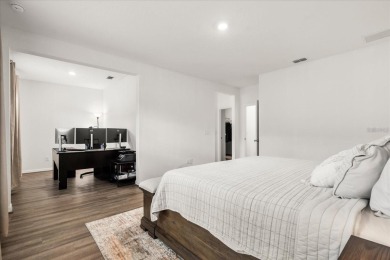 APPRAISED FOR OVER $430K. **** Seller offering up to $20K in on Sweetwater Country Club in Florida - for sale on GolfHomes.com, golf home, golf lot
