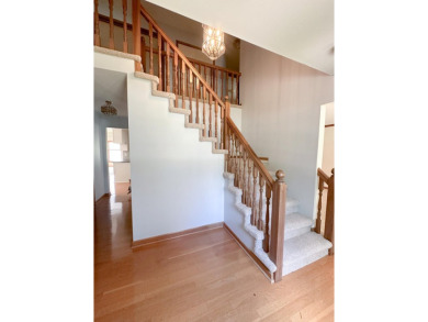 Welcome to this spacious 4-bedroom, 2.5-bath colonial in the on Farmington Hills Golf Club in Michigan - for sale on GolfHomes.com, golf home, golf lot