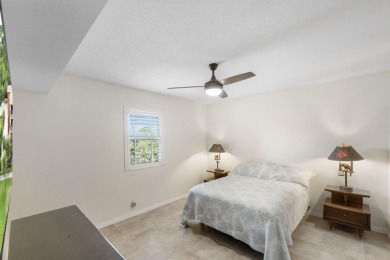 Rare find in Linkside at Gator Trace! Stunning 3-bedroom, 2.5 on Gator Trace Golf and Country Club in Florida - for sale on GolfHomes.com, golf home, golf lot