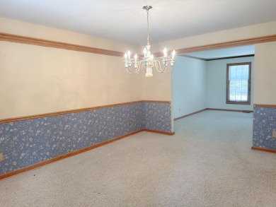 Welcome to this spacious 4-bedroom, 2.5-bath colonial in the on Farmington Hills Golf Club in Michigan - for sale on GolfHomes.com, golf home, golf lot