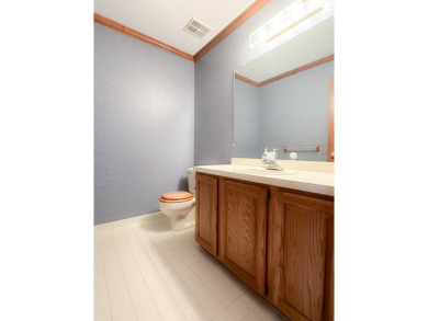 Welcome to this spacious 4-bedroom, 2.5-bath colonial in the on Farmington Hills Golf Club in Michigan - for sale on GolfHomes.com, golf home, golf lot