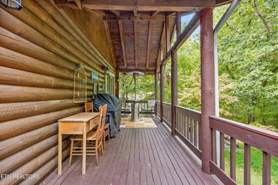 A Light-Filled Log Home in the Heart of Tennessee's Golf on Heatherhurst Golf Course in Tennessee - for sale on GolfHomes.com, golf home, golf lot