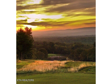 A Light-Filled Log Home in the Heart of Tennessee's Golf on Heatherhurst Golf Course in Tennessee - for sale on GolfHomes.com, golf home, golf lot
