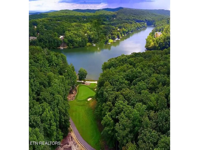 A Light-Filled Log Home in the Heart of Tennessee's Golf on Heatherhurst Golf Course in Tennessee - for sale on GolfHomes.com, golf home, golf lot