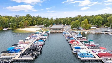 A Light-Filled Log Home in the Heart of Tennessee's Golf on Heatherhurst Golf Course in Tennessee - for sale on GolfHomes.com, golf home, golf lot