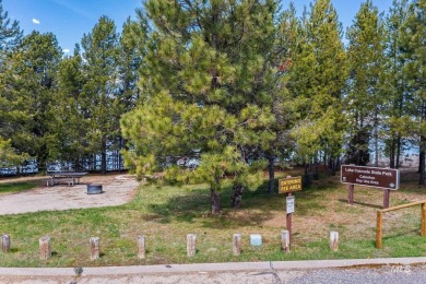 Build your dream mountain retreat on this stunning 1.5-acre lot on Cascade Golf Course in Idaho - for sale on GolfHomes.com, golf home, golf lot