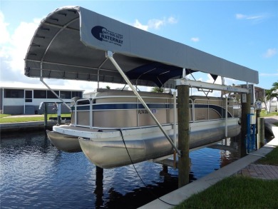 ATTENTION BOATERS! This Gulf access home comes beautifully on Saint Andrews South Golf Club in Florida - for sale on GolfHomes.com, golf home, golf lot