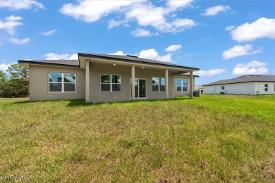 Stunning New Construction Home in Sun 'N Lake - 4 Bedrooms, 3 on Sun n Lake Golf and Country Club in Florida - for sale on GolfHomes.com, golf home, golf lot
