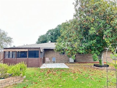 Come see this well maintained, brick home on a shady lot near on Frasch Park Golf Course in Louisiana - for sale on GolfHomes.com, golf home, golf lot