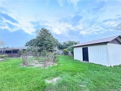 Come see this well maintained, brick home on a shady lot near on Frasch Park Golf Course in Louisiana - for sale on GolfHomes.com, golf home, golf lot