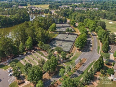 This beautiful, bright, and tastefully updated Willow Bend is on Carolina Lakes Golf Club, LLC in South Carolina - for sale on GolfHomes.com, golf home, golf lot