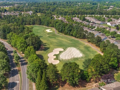 This beautiful, bright, and tastefully updated Willow Bend is on Carolina Lakes Golf Club, LLC in South Carolina - for sale on GolfHomes.com, golf home, golf lot