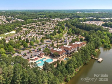 This beautiful, bright, and tastefully updated Willow Bend is on Carolina Lakes Golf Club, LLC in South Carolina - for sale on GolfHomes.com, golf home, golf lot