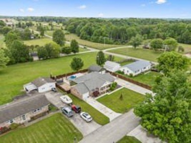 Conveniently located close to downtown Smithville and walking on Smithville Golf Club in Tennessee - for sale on GolfHomes.com, golf home, golf lot