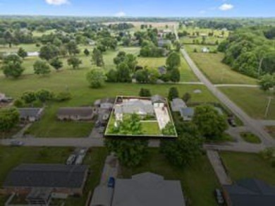 Conveniently located close to downtown Smithville and walking on Smithville Golf Club in Tennessee - for sale on GolfHomes.com, golf home, golf lot