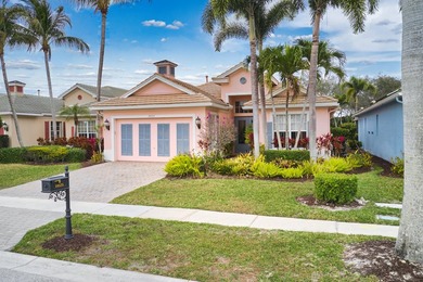 This beautifully maintained 3 bedroom, 2 bath golf course pool on Ibis Golf and Country Club in Florida - for sale on GolfHomes.com, golf home, golf lot