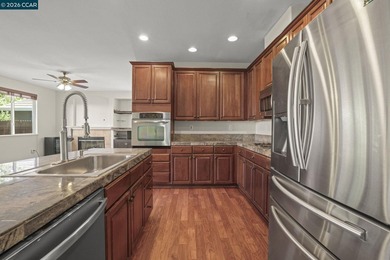 Ideal floor-plan, move in ready in Dallas Ranch! Flexible on Lone Tree Golf Course in California - for sale on GolfHomes.com, golf home, golf lot