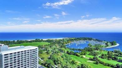 Noticeably large one-bedroom condominium in a luxury on Sydney R. Marovitz Golf Course in Illinois - for sale on GolfHomes.com, golf home, golf lot