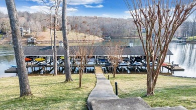 Enjoy effortless lake living in this top-floor 2-bedroom, 2-bath on The Waterfront Country Club in Virginia - for sale on GolfHomes.com, golf home, golf lot