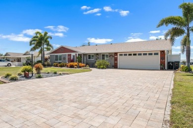 Under contract-accepting backup offers. Stop your search - this on North Lakes Golf Course in Florida - for sale on GolfHomes.com, golf home, golf lot