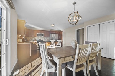 This beautiful home boasts 4 bedrooms and 3.5 baths, with a on Prairie Vista Golf Course in Illinois - for sale on GolfHomes.com, golf home, golf lot