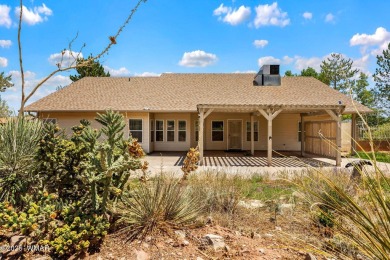 Welcome to your new Home that backs up to the Snowflake on Snowflake Municipal Golf Course in Arizona - for sale on GolfHomes.com, golf home, golf lot