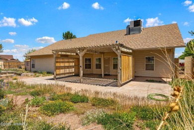 Welcome to your new Home that backs up to the Snowflake on Snowflake Municipal Golf Course in Arizona - for sale on GolfHomes.com, golf home, golf lot