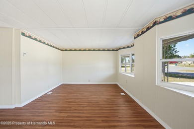 BACK ON THE MARKET AT NO FAULT OF SELLER OR PROPERTY! CONVENIENT on High Point Golf Club, Inc. in Florida - for sale on GolfHomes.com, golf home, golf lot