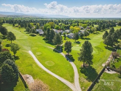 Discover this stunning single-level home nestled on the Eagle on Eagle Hills Golf Course in Idaho - for sale on GolfHomes.com, golf home, golf lot