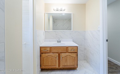 RENOVATED HILLCREST RAISED RANCH Totally Upgraded 3BR 2.5BA on Pocono Farms Country Club in Pennsylvania - for sale on GolfHomes.com, golf home, golf lot