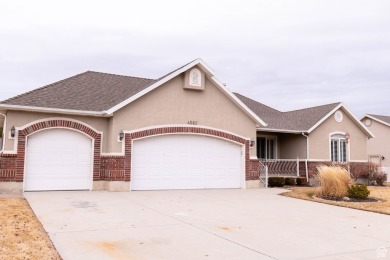 GOLF COURSE LIVING!  Beautiful Ranch Rambler on 17th Fairway of on Glenmoor Golf Course in Utah - for sale on GolfHomes.com, golf home, golf lot