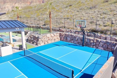 Welcome to this stunning 7-bedroom luxury retreat, perfectly on Copper Rock Golf Course in Utah - for sale on GolfHomes.com, golf home, golf lot