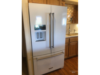 BEAUTIFUL, UPDATED, 1,848 sf CONDO on the Lewiston Golf and on Lewiston Golf and Country Club in Idaho - for sale on GolfHomes.com, golf home, golf lot