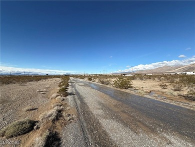 Approximately 0.37-acre multi-family parcel located on the on Mountain Falls Golf Course in Nevada - for sale on GolfHomes.com, golf home, golf lot