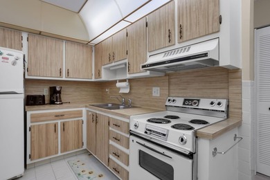 Welcome to this beautifully maintained 2-bedroom, 2-bath on Leisureville Community Golf Course in Florida - for sale on GolfHomes.com, golf home, golf lot