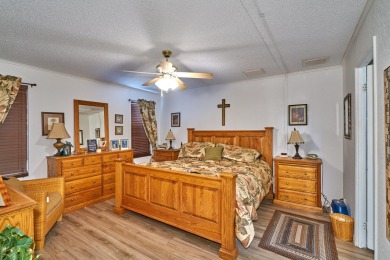 Beautifully Updated Home with Mountain Views in Tri Palm Estates on The Club At Shenandoah Springs in California - for sale on GolfHomes.com, golf home, golf lot