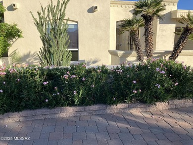 ON THE GOLF COURSE with beautiful views of the greens, lake, and on Omni Tucson National Golf Resort and Spa - Catalina in Arizona - for sale on GolfHomes.com, golf home, golf lot