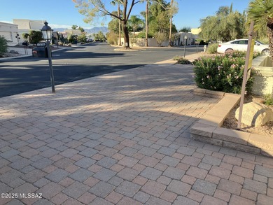 ON THE GOLF COURSE with beautiful views of the greens, lake, and on Omni Tucson National Golf Resort and Spa - Catalina in Arizona - for sale on GolfHomes.com, golf home, golf lot