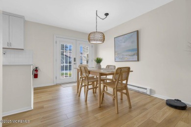 Welcome home to this newly updated Oxford model end unit! The on Leisure Village West Assoc. in New Jersey - for sale on GolfHomes.com, golf home, golf lot