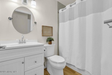 Welcome home to this newly updated Oxford model end unit! The on Leisure Village West Assoc. in New Jersey - for sale on GolfHomes.com, golf home, golf lot