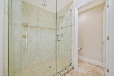 STUNNING, SPACIOUS 2ND-FLOOR END UNIT BOASTING NEARLY 2,000 on Gateway Golf and Country Club in Florida - for sale on GolfHomes.com, golf home, golf lot