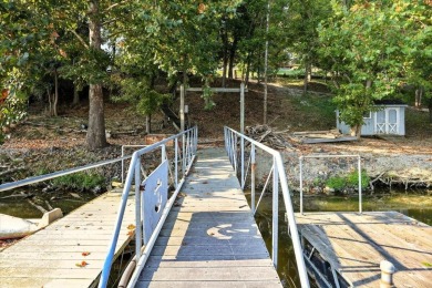 Waterfront living on Craig's Creek! This rare lot on Hillandale on Sugar Bay Golf Course in Kentucky - for sale on GolfHomes.com, golf home, golf lot