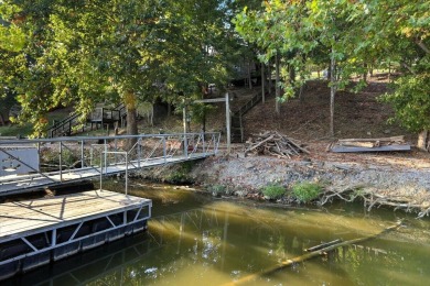 Waterfront living on Craig's Creek! This rare lot on Hillandale on Sugar Bay Golf Course in Kentucky - for sale on GolfHomes.com, golf home, golf lot