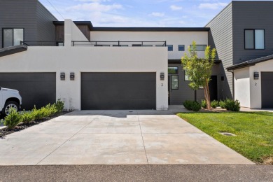 Welcome home to this fabulous 4 Bedroom Townhome in Eagle Pointe on Sky Mountain Golf Course in Utah - for sale on GolfHomes.com, golf home, golf lot