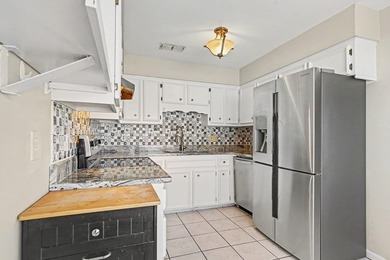 Welcome to 575 Circle Dr in the desirable Deerfield community of on Prestwick Country Club in South Carolina - for sale on GolfHomes.com, golf home, golf lot