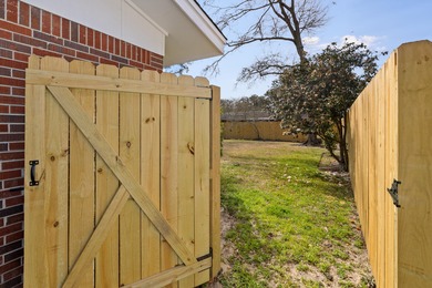 Just a short walk to Kenwood Elementary School sits this updated on Fort Walton Beach Golf Course in Florida - for sale on GolfHomes.com, golf home, golf lot