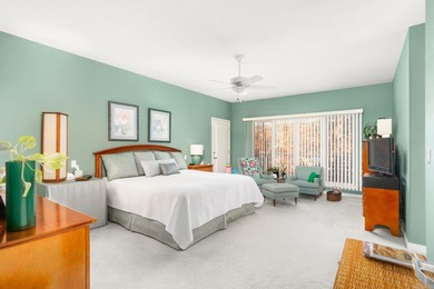 10' & 9' ceilings - sunroom vaulted with trapezoid windows on Cortez Golf Course in Arkansas - for sale on GolfHomes.com, golf home, golf lot